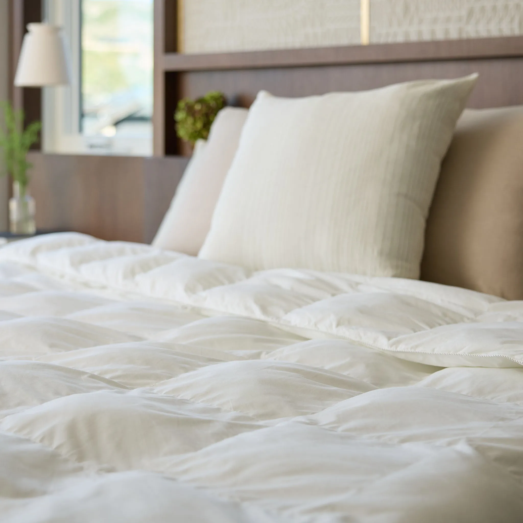 Down Alternative Comforter